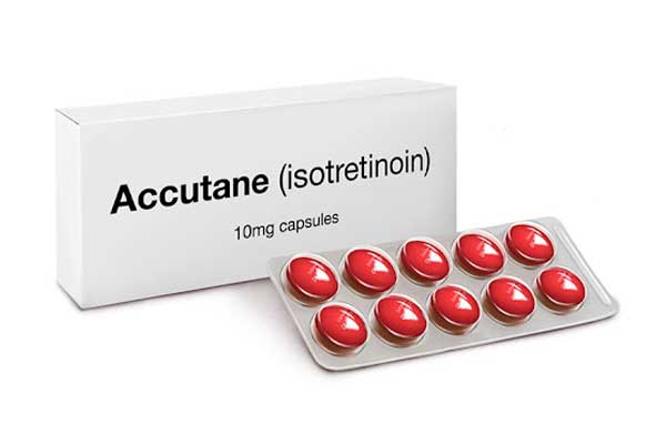 Isotretinoin là một trong những cách trị mụn viêm mạnh nhất được kê đơn